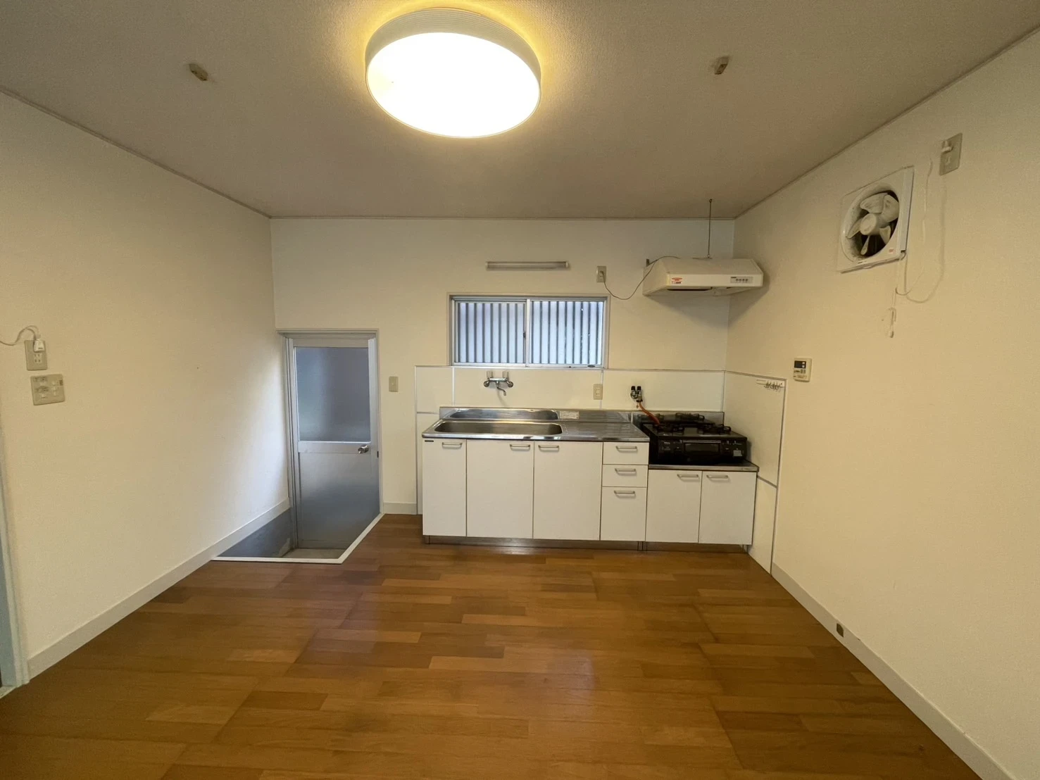 静市市原町　リビング