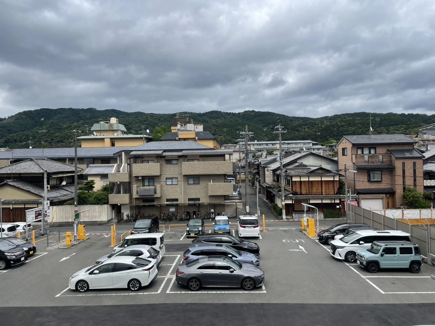 グランドヒルズ岡崎神宮道　バルコニー